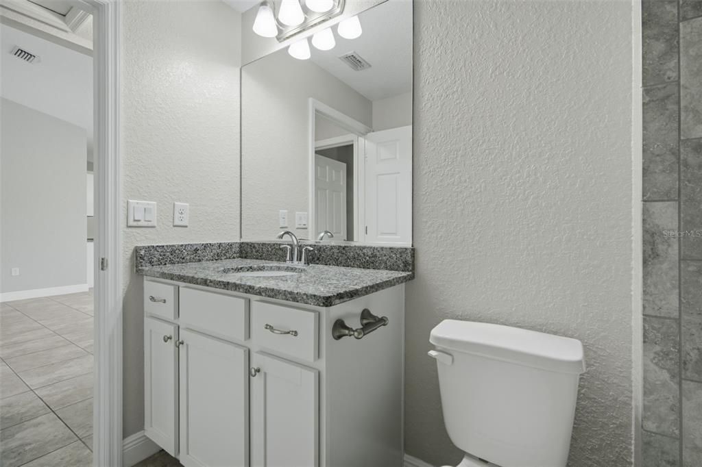 En Venta: $239,900 (3 camas, 2 baños, 1211 Pies cuadrados)