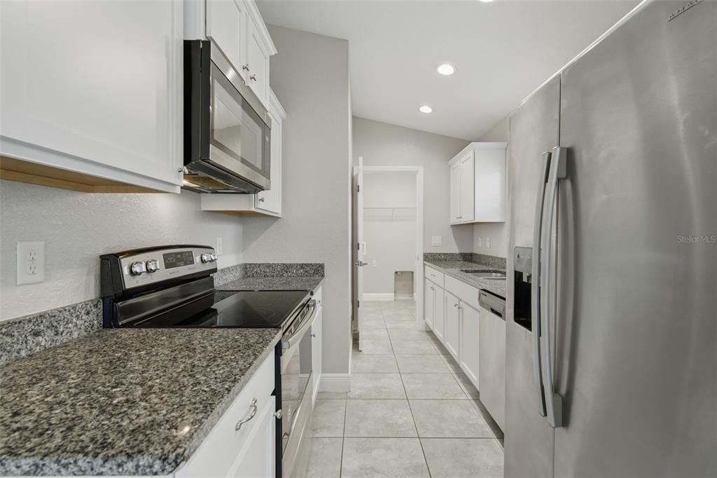 En Venta: $239,900 (3 camas, 2 baños, 1211 Pies cuadrados)