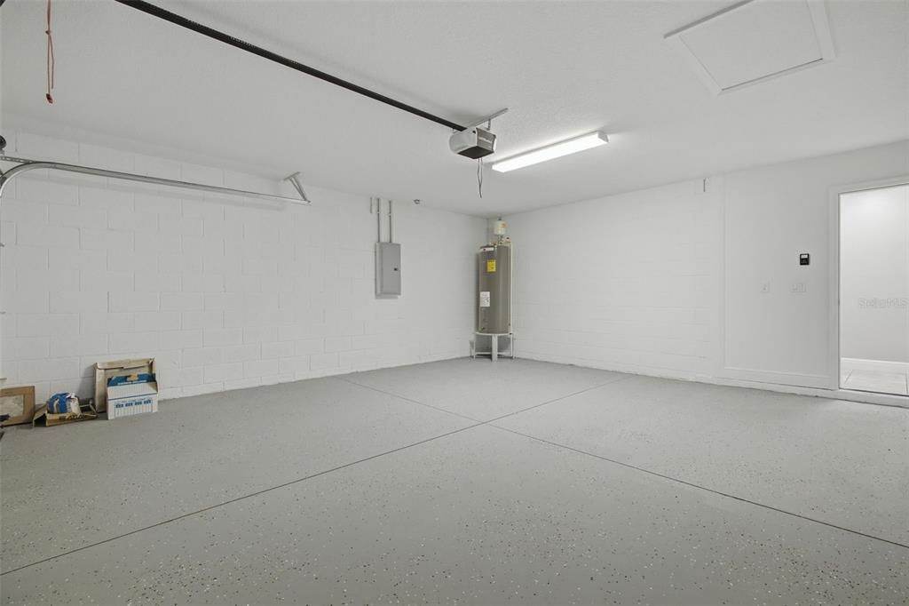 En Venta: $239,900 (3 camas, 2 baños, 1211 Pies cuadrados)