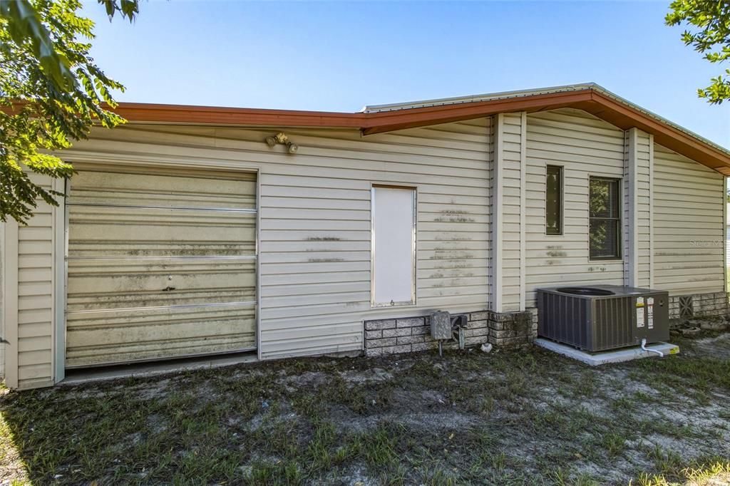 На продажу: $175,000 (2 спален, 2 ванн, 1436 Квадратных фут)