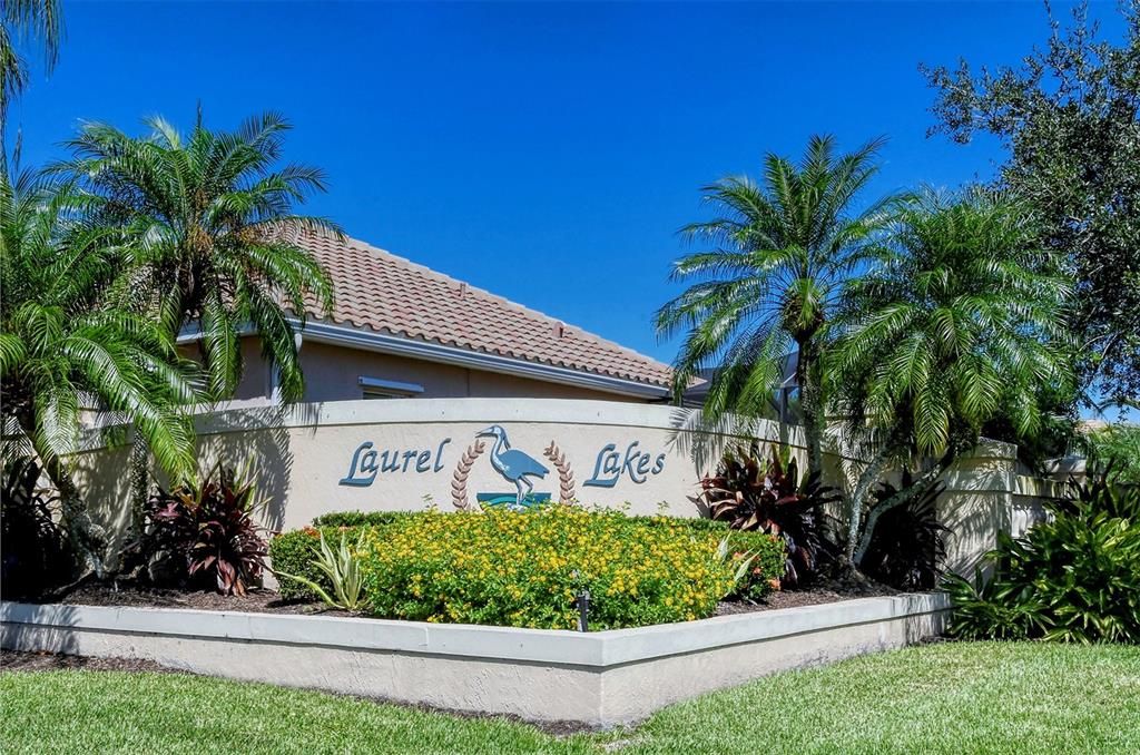En Venta: $619,000 (4 camas, 3 baños, 2278 Pies cuadrados)