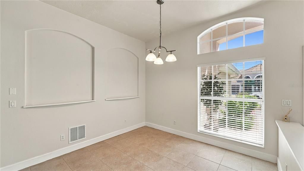 En Venta: $619,000 (4 camas, 3 baños, 2278 Pies cuadrados)