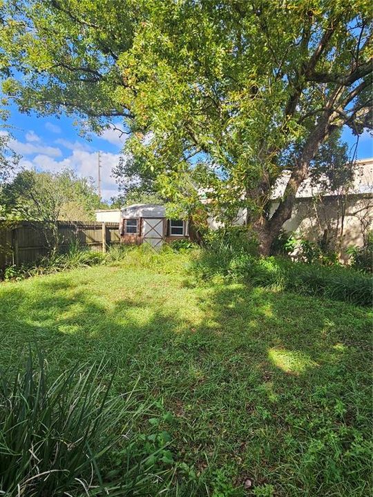 For Sale: $199,900 (2 beds, 2 baths, 1008 Square Feet)