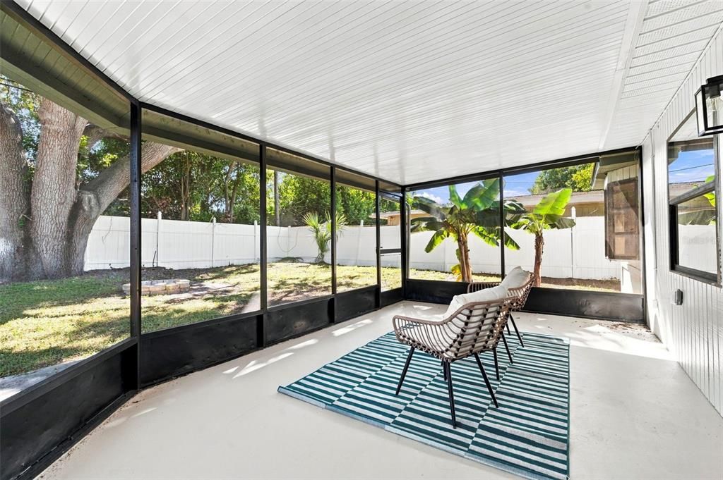 For Sale: $449,000 (4 beds, 2 baths, 1450 Square Feet)