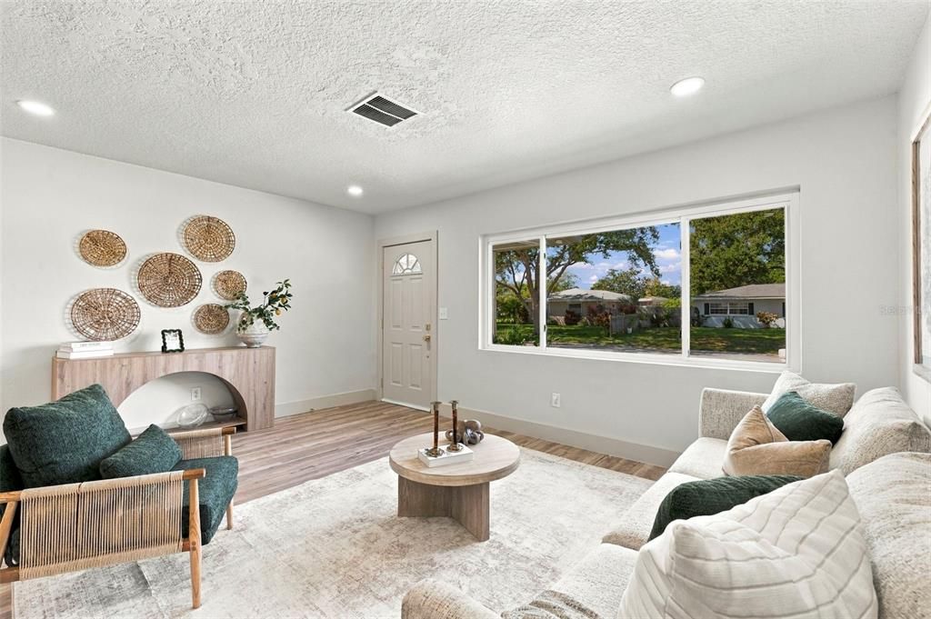 For Sale: $449,000 (4 beds, 2 baths, 1450 Square Feet)