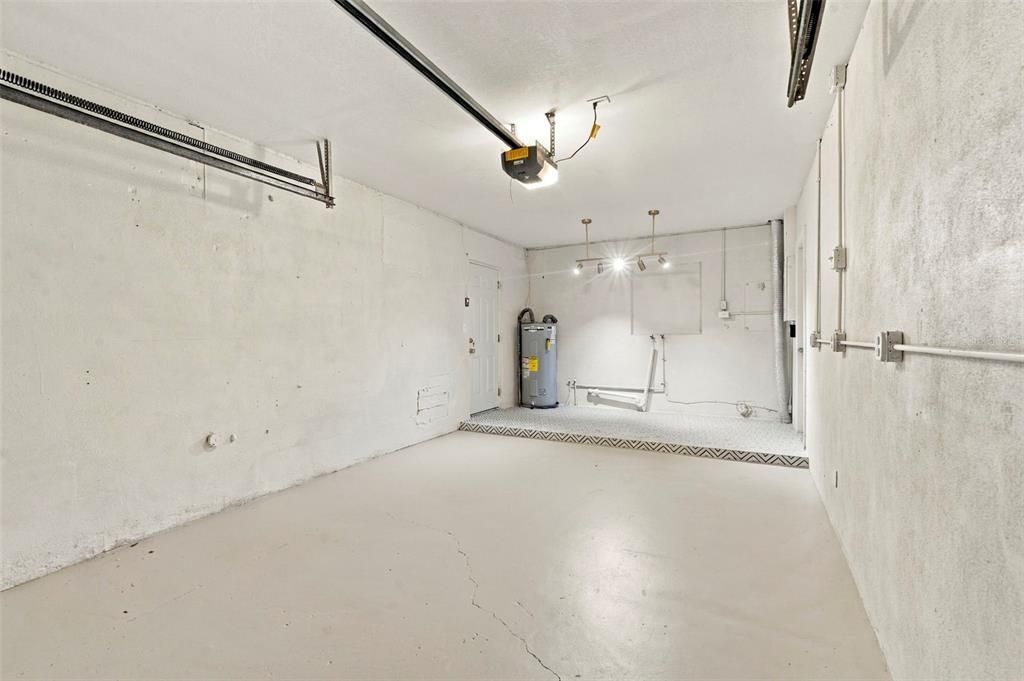 For Sale: $449,000 (4 beds, 2 baths, 1450 Square Feet)
