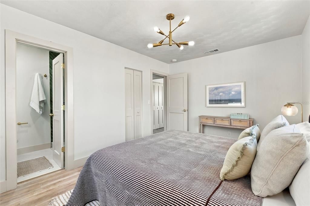 For Sale: $449,000 (4 beds, 2 baths, 1450 Square Feet)