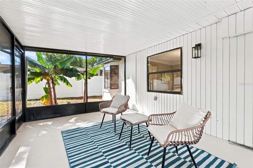 For Sale: $449,000 (4 beds, 2 baths, 1450 Square Feet)