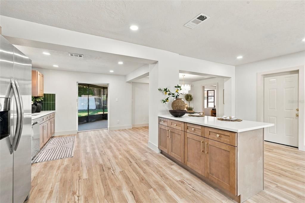For Sale: $449,000 (4 beds, 2 baths, 1450 Square Feet)