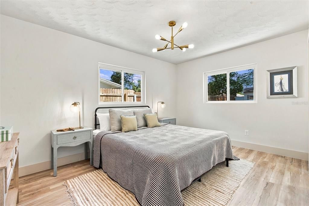 For Sale: $449,000 (4 beds, 2 baths, 1450 Square Feet)