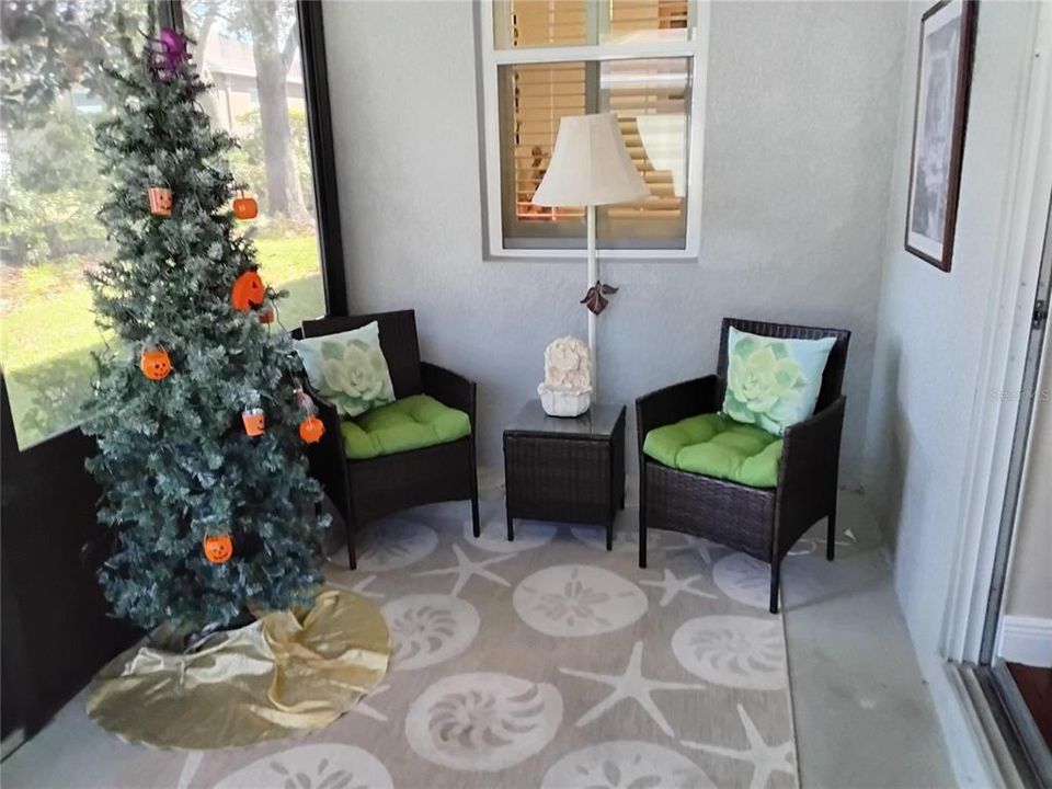 For Sale: $450,000 (3 beds, 2 baths, 1869 Square Feet)