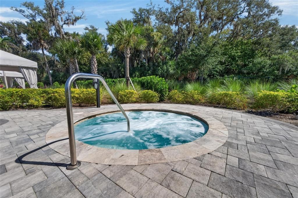For Sale: $775,000 (4 beds, 3 baths, 2940 Square Feet)