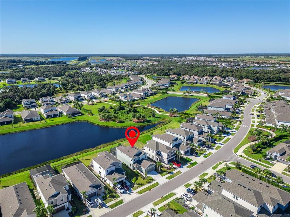 For Sale: $775,000 (4 beds, 3 baths, 2940 Square Feet)