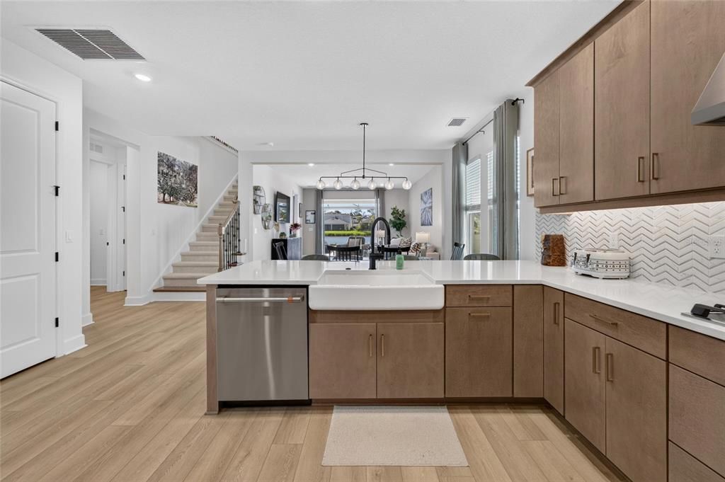 For Sale: $775,000 (4 beds, 3 baths, 2940 Square Feet)