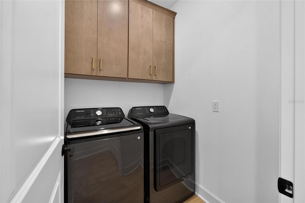 For Sale: $775,000 (4 beds, 3 baths, 2940 Square Feet)