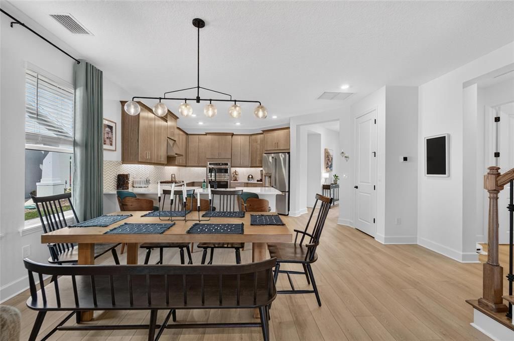 For Sale: $775,000 (4 beds, 3 baths, 2940 Square Feet)