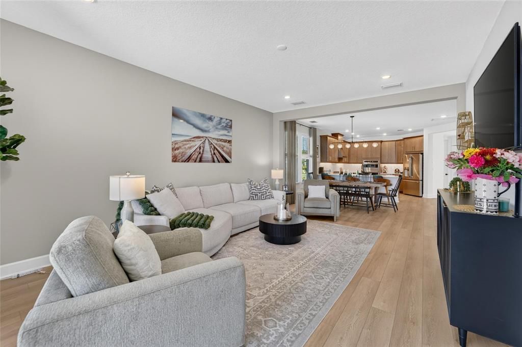 For Sale: $775,000 (4 beds, 3 baths, 2940 Square Feet)