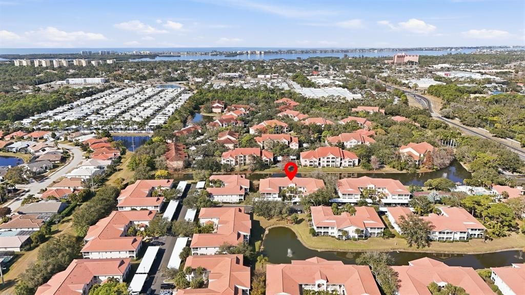 En Venta: $285,000 (2 camas, 2 baños, 1008 Pies cuadrados)