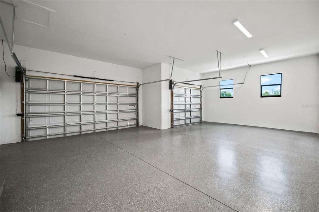 На продажу: $980,000 (5 спален, 3 ванн, 3537 Квадратных фут)