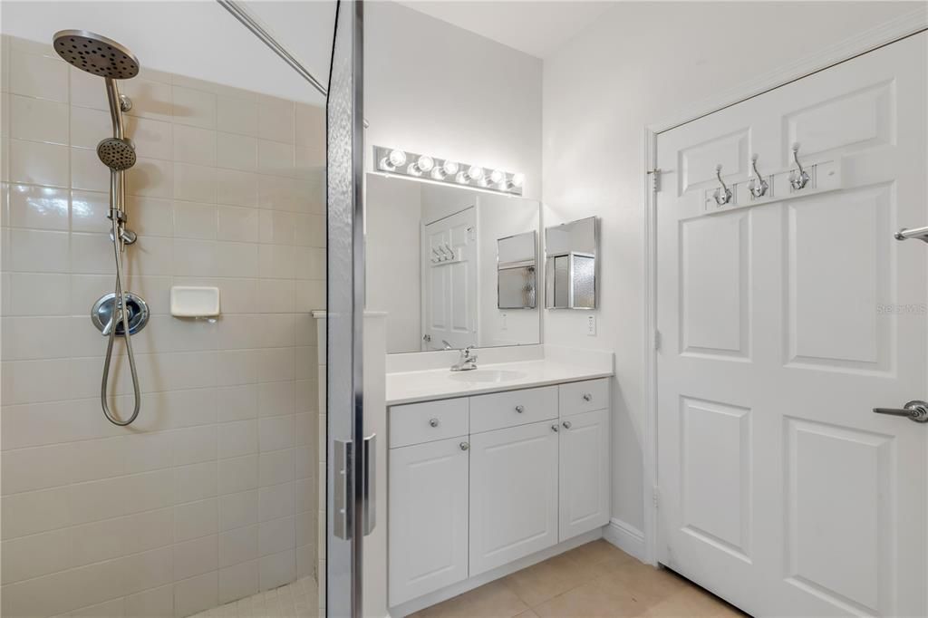 En Venta: $339,750 (3 camas, 2 baños, 1516 Pies cuadrados)