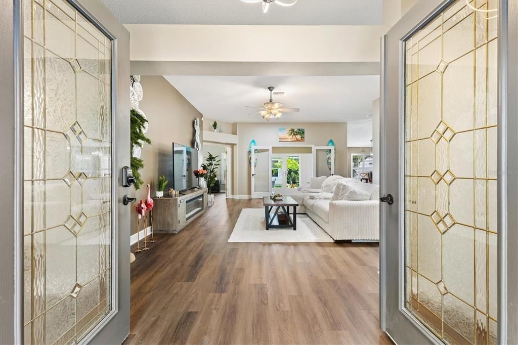 На продажу: $420,000 (2 спален, 2 ванн, 1962 Квадратных фут)