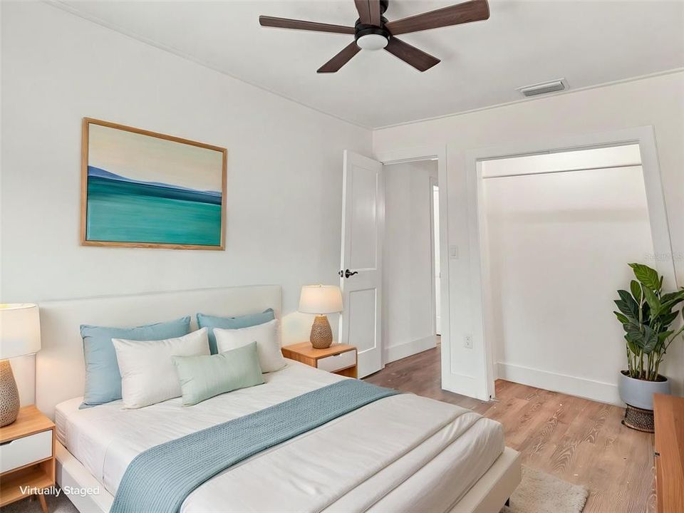 For Sale: $249,900 (3 beds, 2 baths, 1327 Square Feet)
