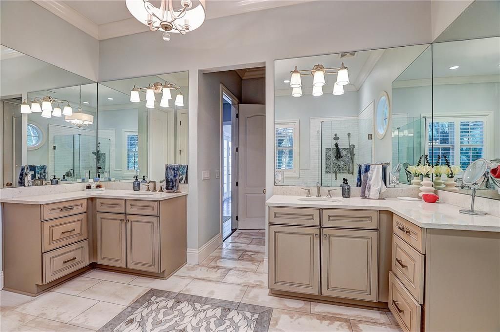 待售: $2,295,000 (5 贝兹, 4 浴室, 4224 平方英尺)