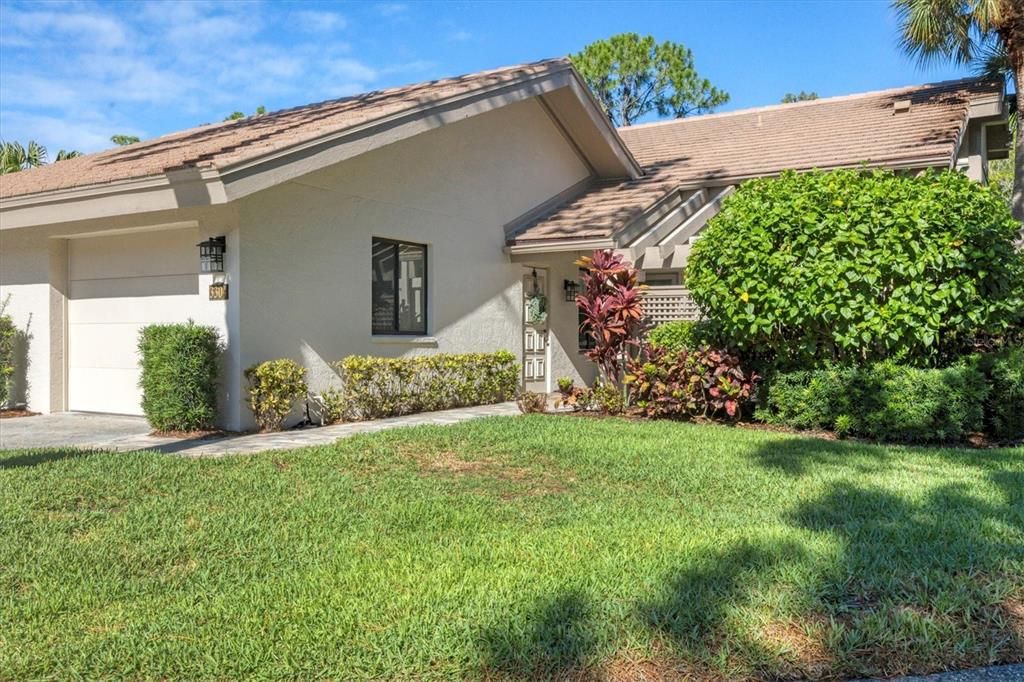 En Venta: $355,700 (2 camas, 2 baños, 1236 Pies cuadrados)