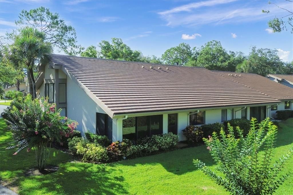 En Venta: $355,700 (2 camas, 2 baños, 1236 Pies cuadrados)