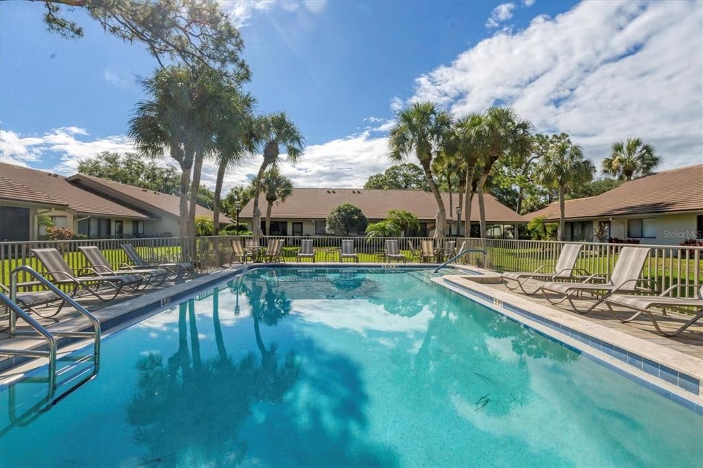 En Venta: $355,700 (2 camas, 2 baños, 1236 Pies cuadrados)