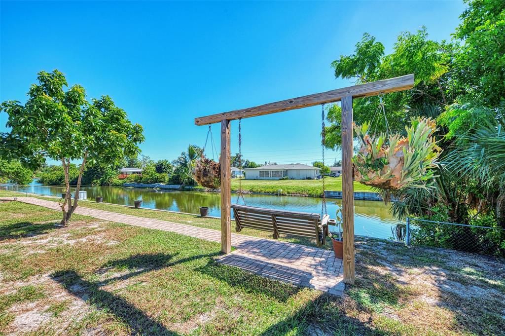 En Venta: $399,000 (3 camas, 2 baños, 1827 Pies cuadrados)