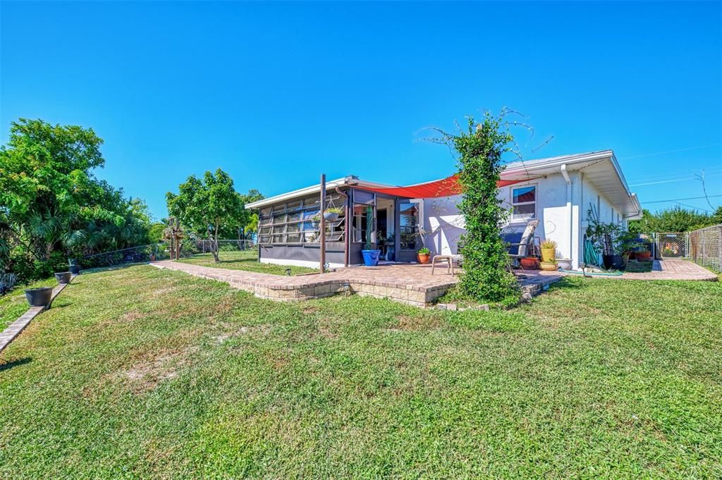 En Venta: $399,000 (3 camas, 2 baños, 1827 Pies cuadrados)