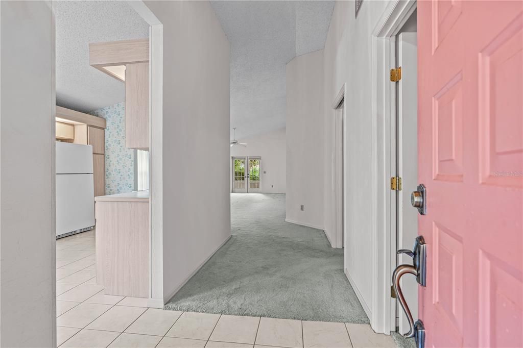 For Sale: $279,000 (2 beds, 2 baths, 1581 Square Feet)