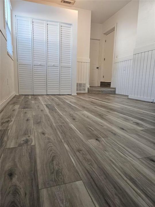 For Sale: $349,900 (3 beds, 2 baths, 1054 Square Feet)