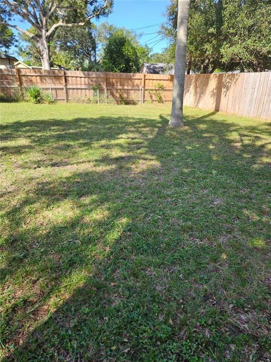For Sale: $349,900 (3 beds, 2 baths, 1054 Square Feet)