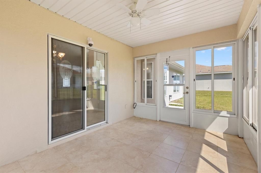 En Venta: $249,900 (3 camas, 2 baños, 1331 Pies cuadrados)