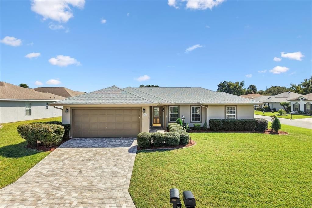 En Venta: $249,900 (3 camas, 2 baños, 1331 Pies cuadrados)