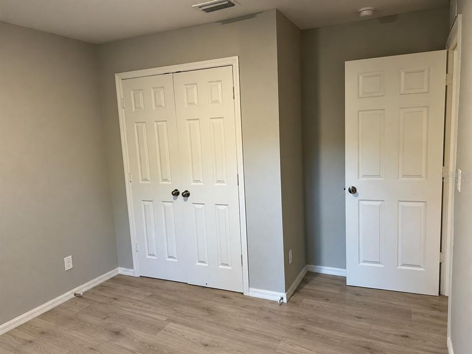 En Venta: $279,900 (4 camas, 2 baños, 1594 Pies cuadrados)