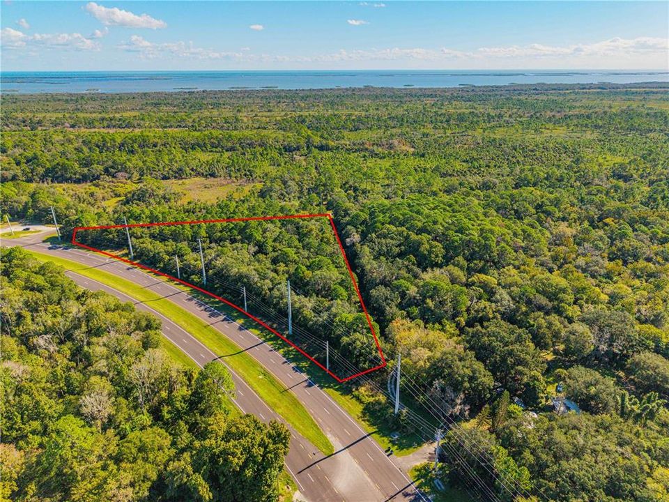 En Venta: $275,000 (4.56 acres)