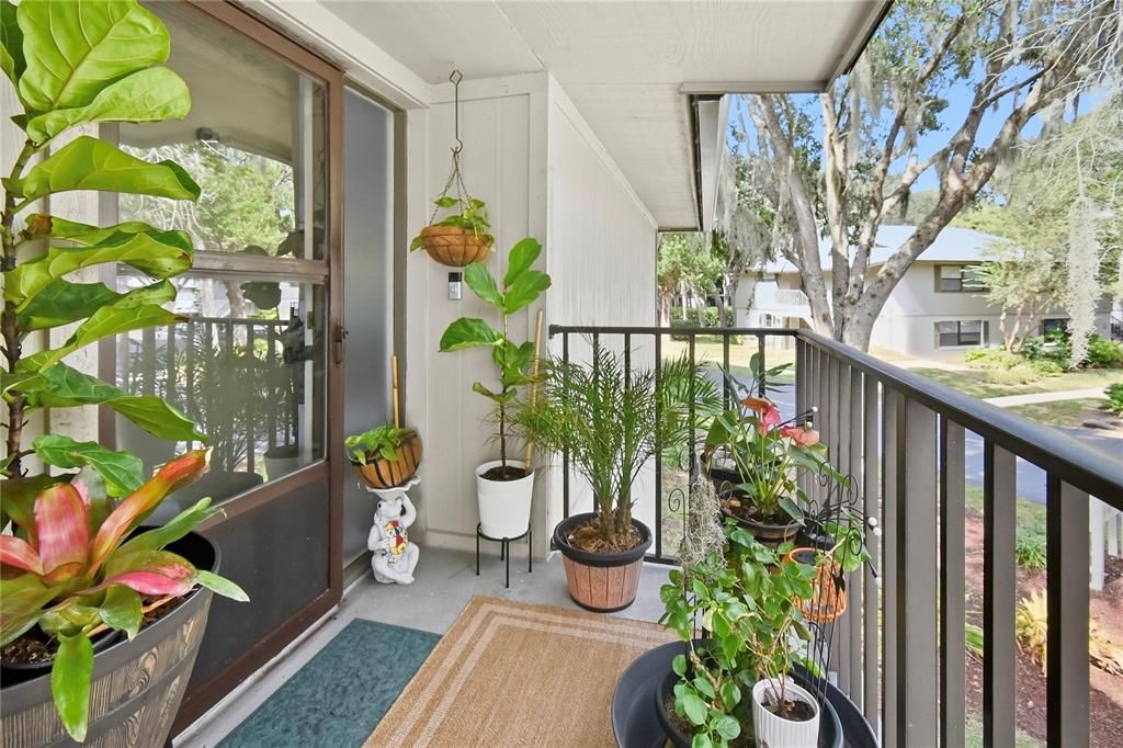 En Venta: $208,000 (2 camas, 2 baños, 902 Pies cuadrados)
