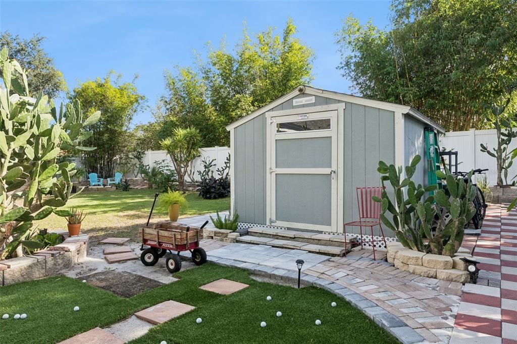 For Sale: $550,000 (3 beds, 2 baths, 1726 Square Feet)