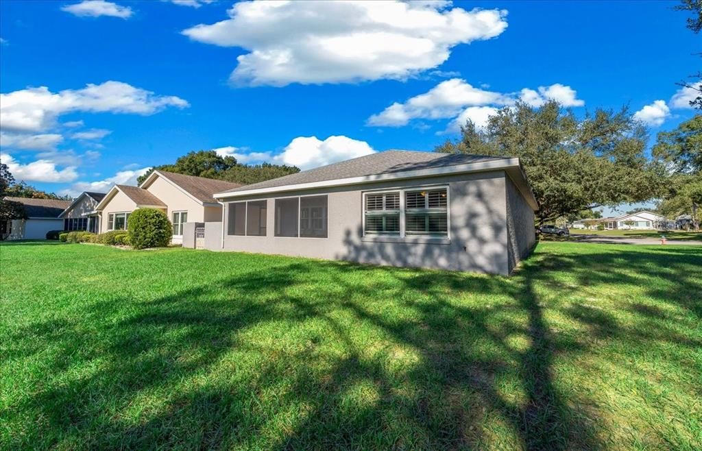 For Sale: $240,000 (2 beds, 2 baths, 1682 Square Feet)