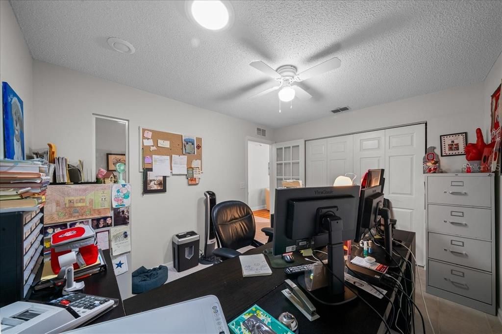For Sale: $240,000 (2 beds, 2 baths, 1682 Square Feet)