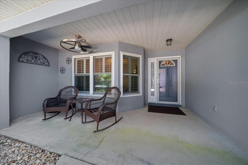 For Sale: $240,000 (2 beds, 2 baths, 1682 Square Feet)