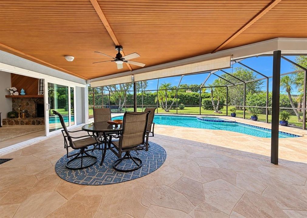 En Venta: $699,000 (3 camas, 2 baños, 1931 Pies cuadrados)