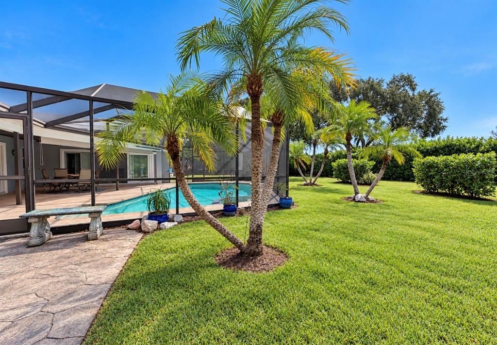 En Venta: $699,000 (3 camas, 2 baños, 1931 Pies cuadrados)