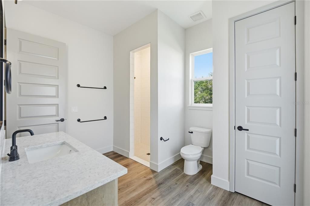 For Sale: $829,000 (4 beds, 3 baths, 2922 Square Feet)