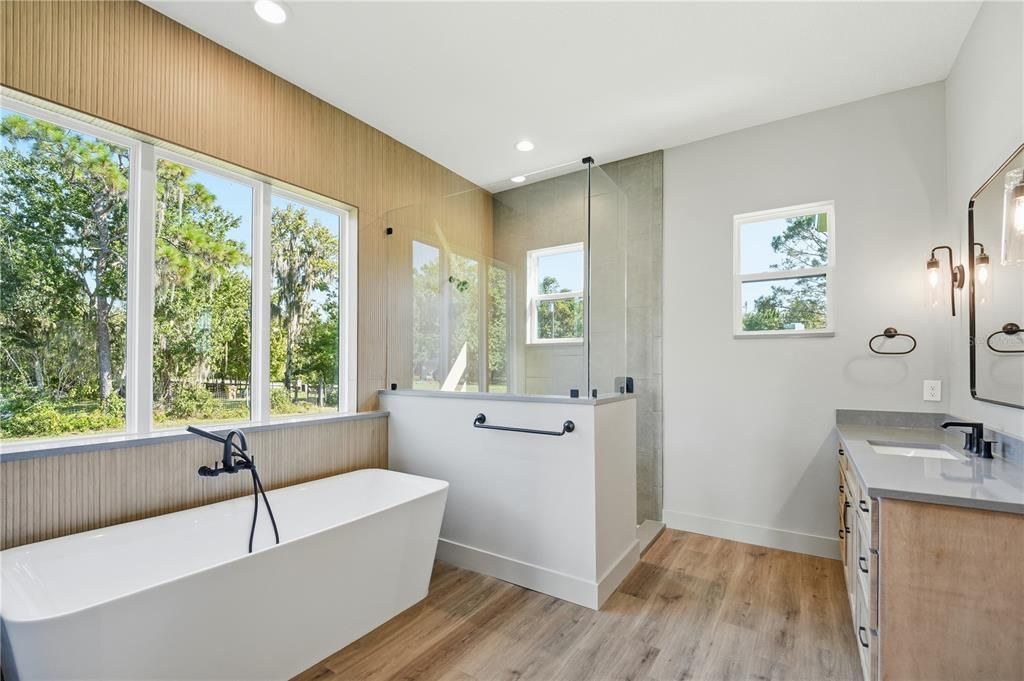 For Sale: $829,000 (4 beds, 3 baths, 2922 Square Feet)