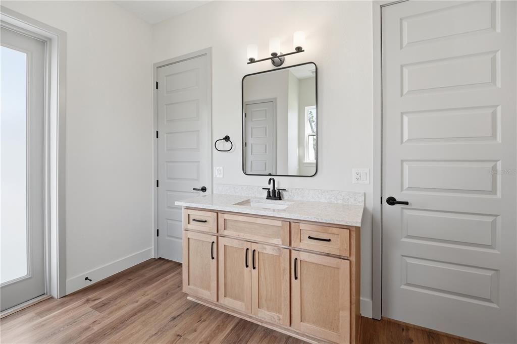 For Sale: $829,000 (4 beds, 3 baths, 2922 Square Feet)