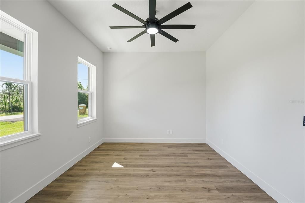 For Sale: $829,000 (4 beds, 3 baths, 2922 Square Feet)
